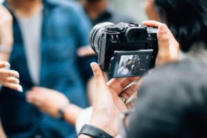 setup your camera to take professional headshots